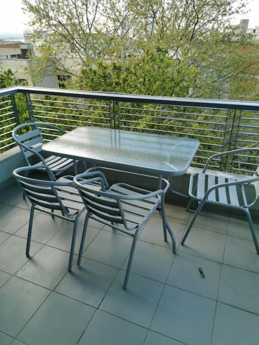 Cozy Luminous Apartment Tesalonika Bagian luar foto